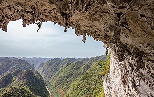 There and Back: Photographs from the Edge - Image 7